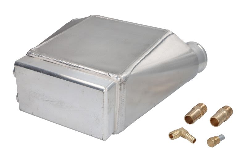 Chłodnica powietrza doładowującego WSM 010-7000